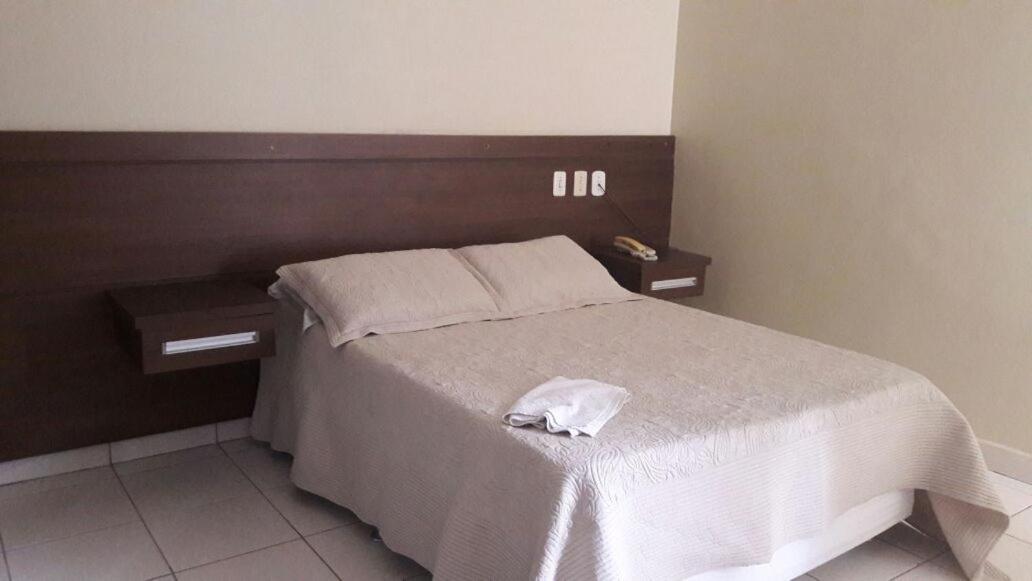 Novo Hotel Cadore Executivo Minacu Екстериор снимка